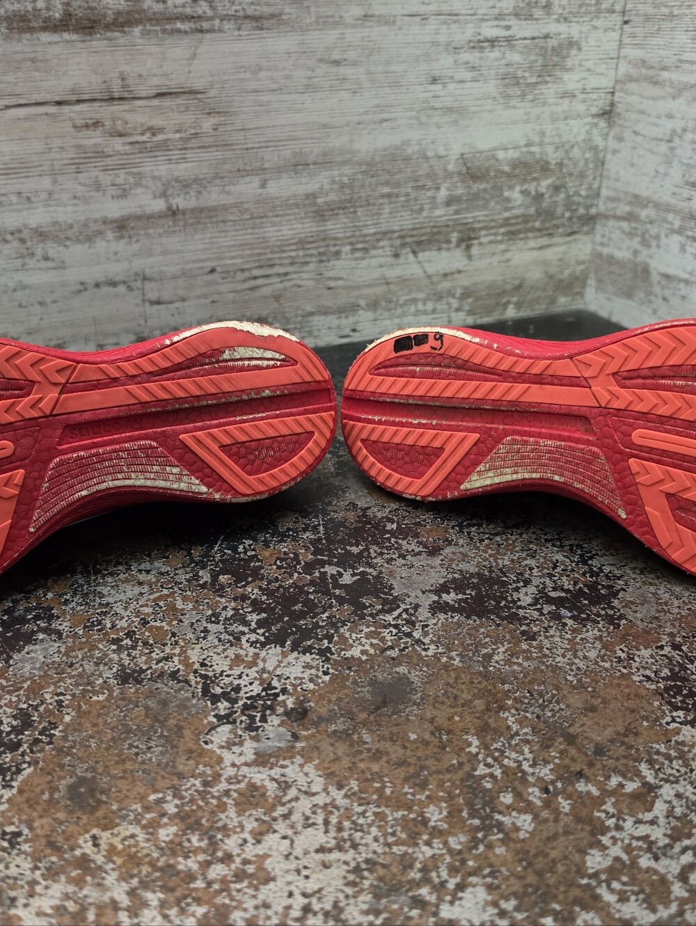 Mens Saucony Endorphin Speed 3 Running Shoes Sz 11 Used S20756-85 Damaged - Picture 11 of 12